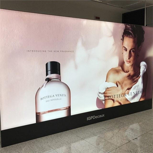 בד עם תאורה אחורית 150 גרם עבור העברה סובלימציה